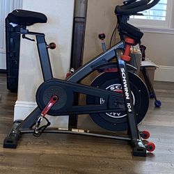 Schwinn IC4 Quality Indoor Exercise Bike