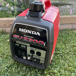 Honda EU2200i  Gas Powered Inverter Generators