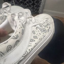 White bandana vans