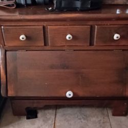 Ethan Allen Side Table