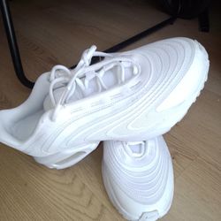 Nike Air max womens size 8.5