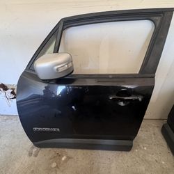 Jeep Renegade LH Front Door