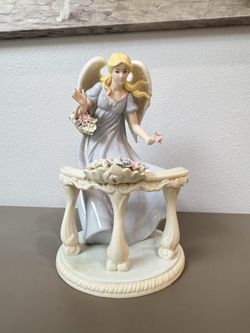 Vintage O’Well Large Porcelain Angel Figure (Picking Flowers Balcony Collectors 2005