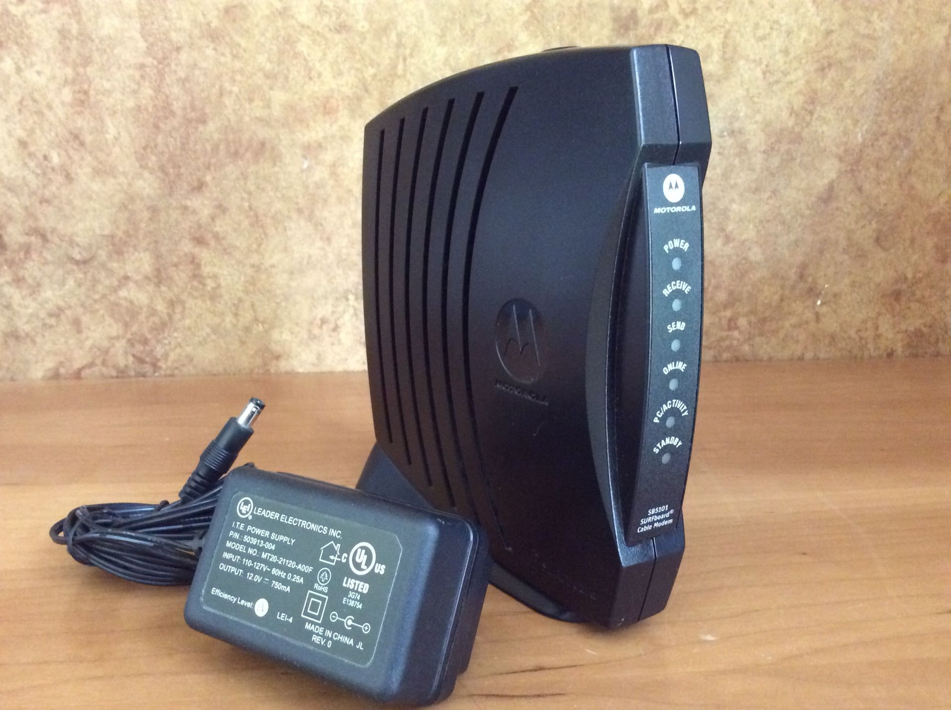 Motorola Surfboard Cable Modem SB5101