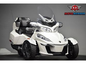 2014 Can-Am Spyder Rt S