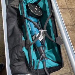 Makita Polisher PO 5000C 