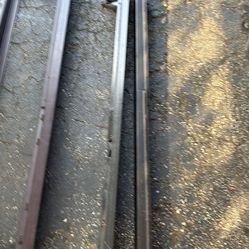 Metal Bed Frame (Twin/Full/Queen)