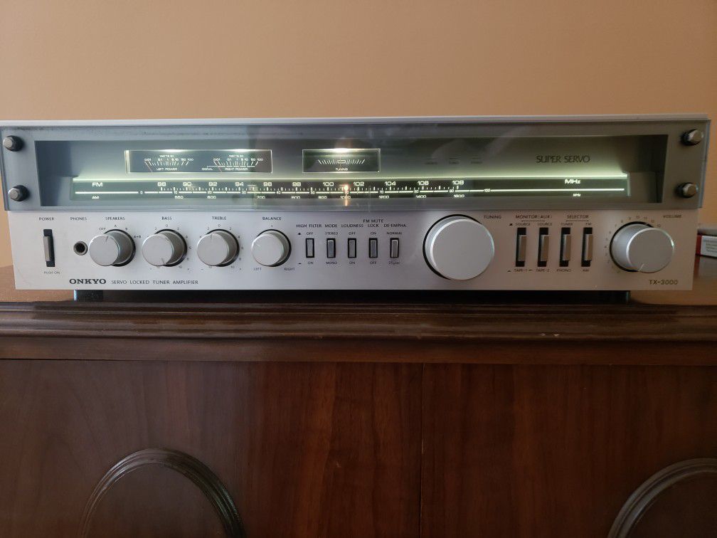 Onkyo TX-3000 Stereo Receiver in Original Box
