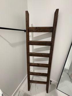 Blanket/towel ladder