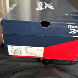 REEBOK CLASSIC SIZE 11