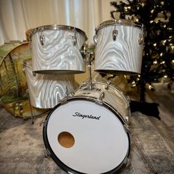 Vintage 60s Slingerland Bop Drum Set 18” Bass Drum!