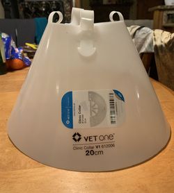 Vet One Elizabethan Clinic Recovery Dog Collar 20 cm
