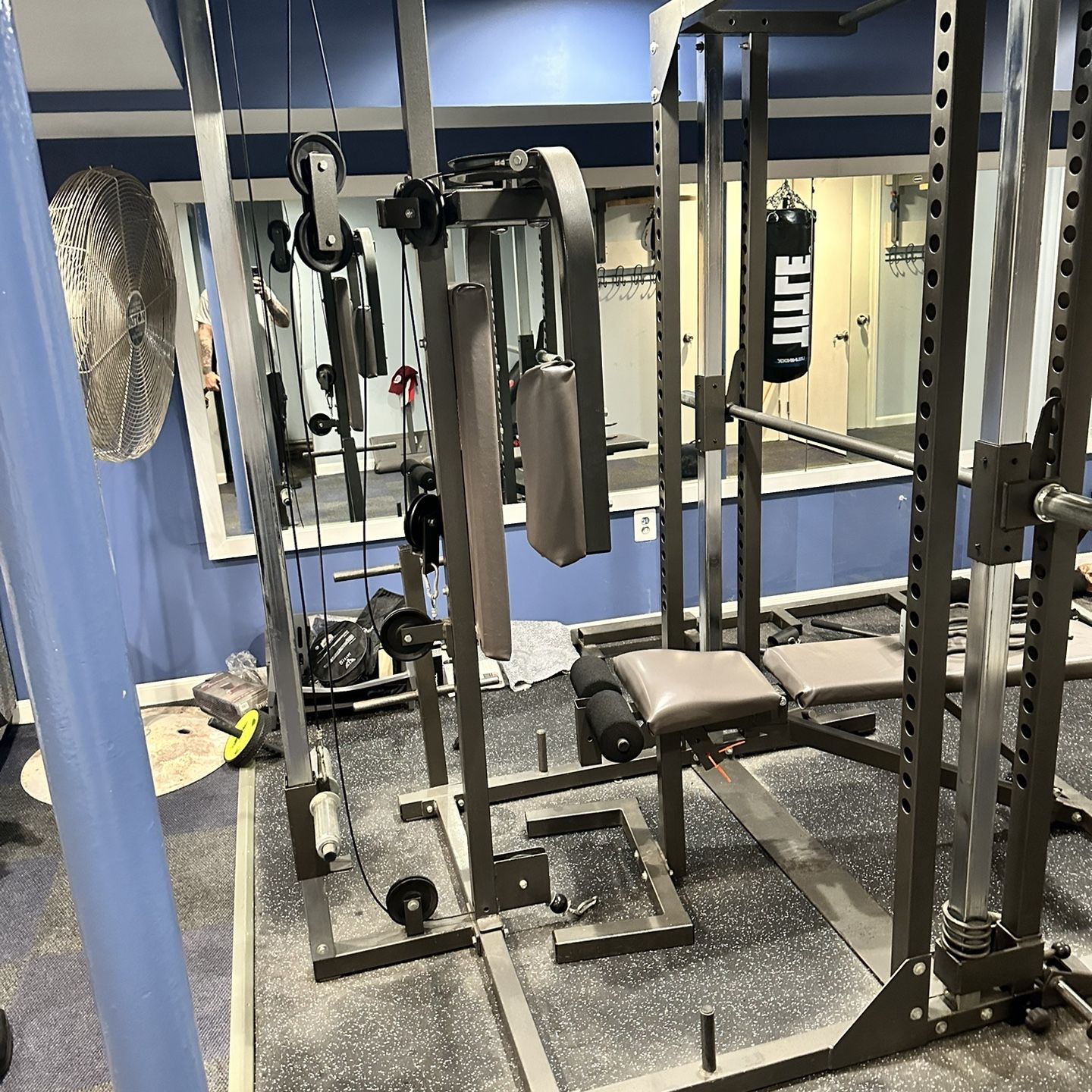 Smith Machine / Power Rack 