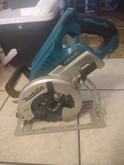 Makyta saw new tool only
