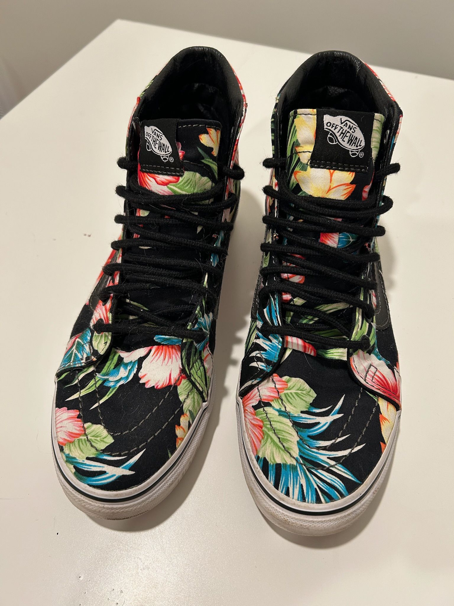 VANS High Top Black Tropical Sneakers - Barely Used - Size