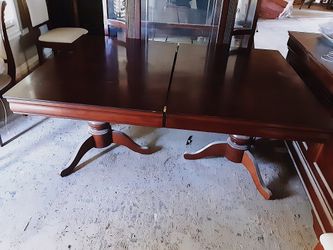 Extendable Dining Table with Chairs