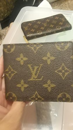Louis Vuitton mens wallet with money clip for Sale in San Jose, CA