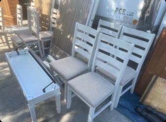 Dinning table