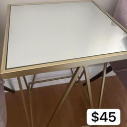 Beautiful Corner Table