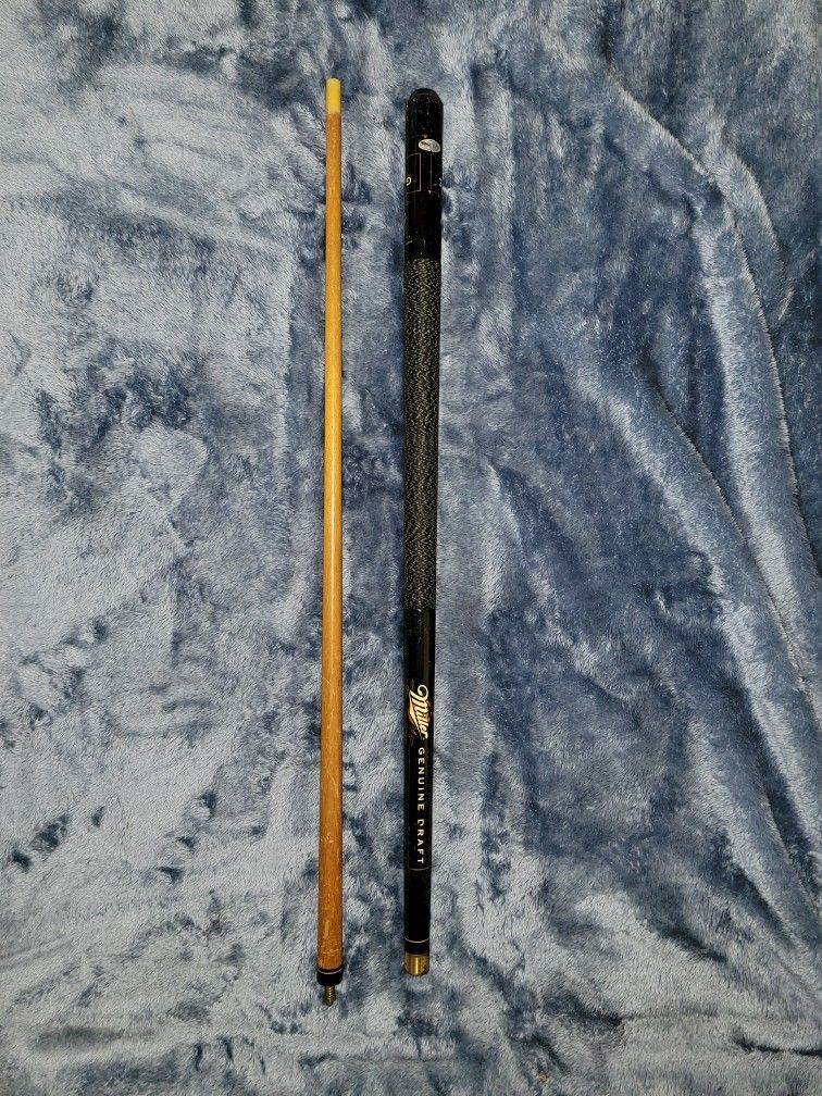 Miller Beer Vintage - 2 Piece Pool Billiard Cue Stick Two Piece