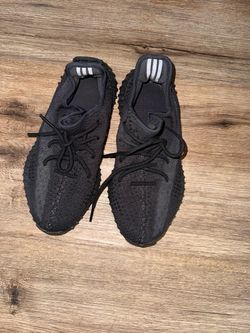 Yeezy Boost 350 v2 Onyx sz 7.5