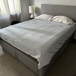 Queen Bed