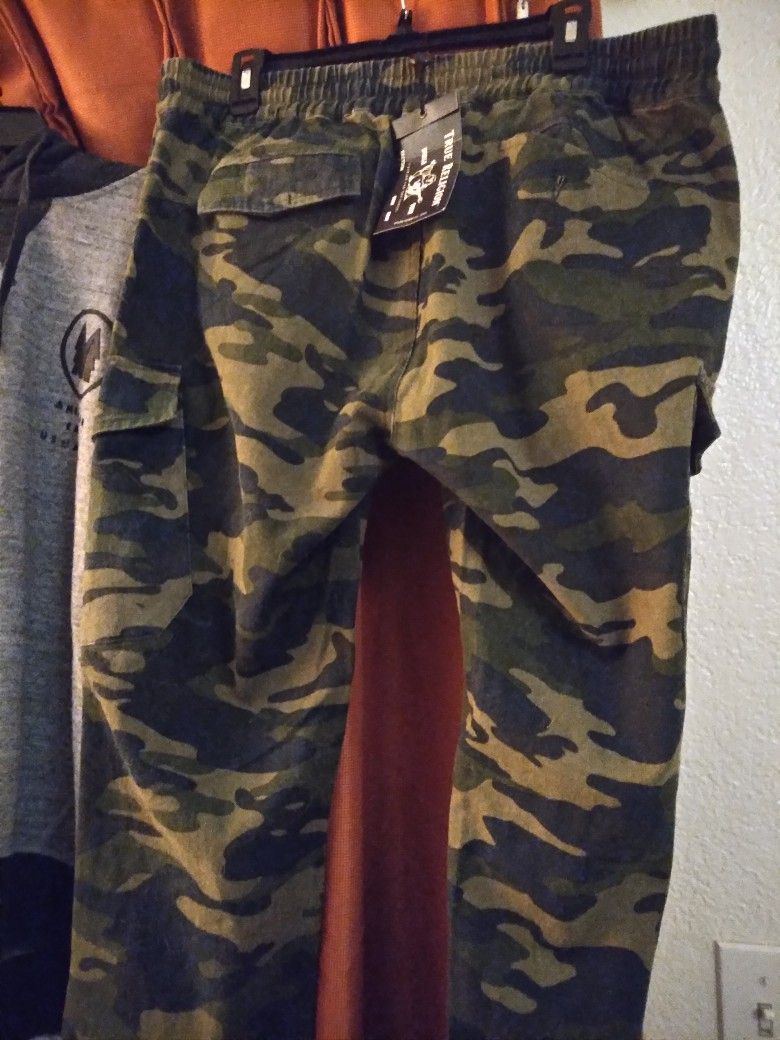 True Religeon Size 38 Camo Drawstring pants
