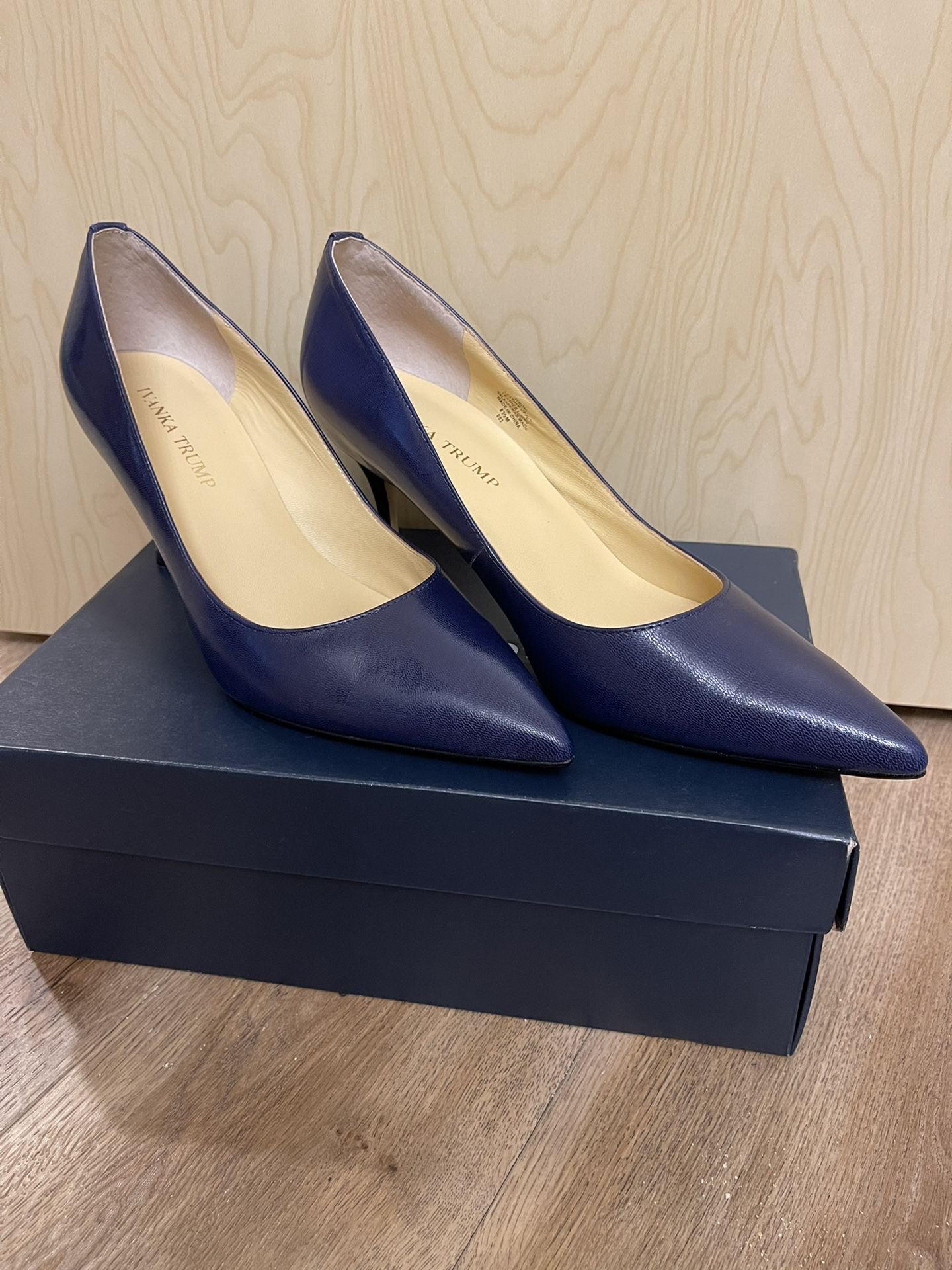 Brand new Ivanka Trump navy leather pumps