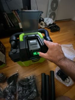 Cordless shop vac