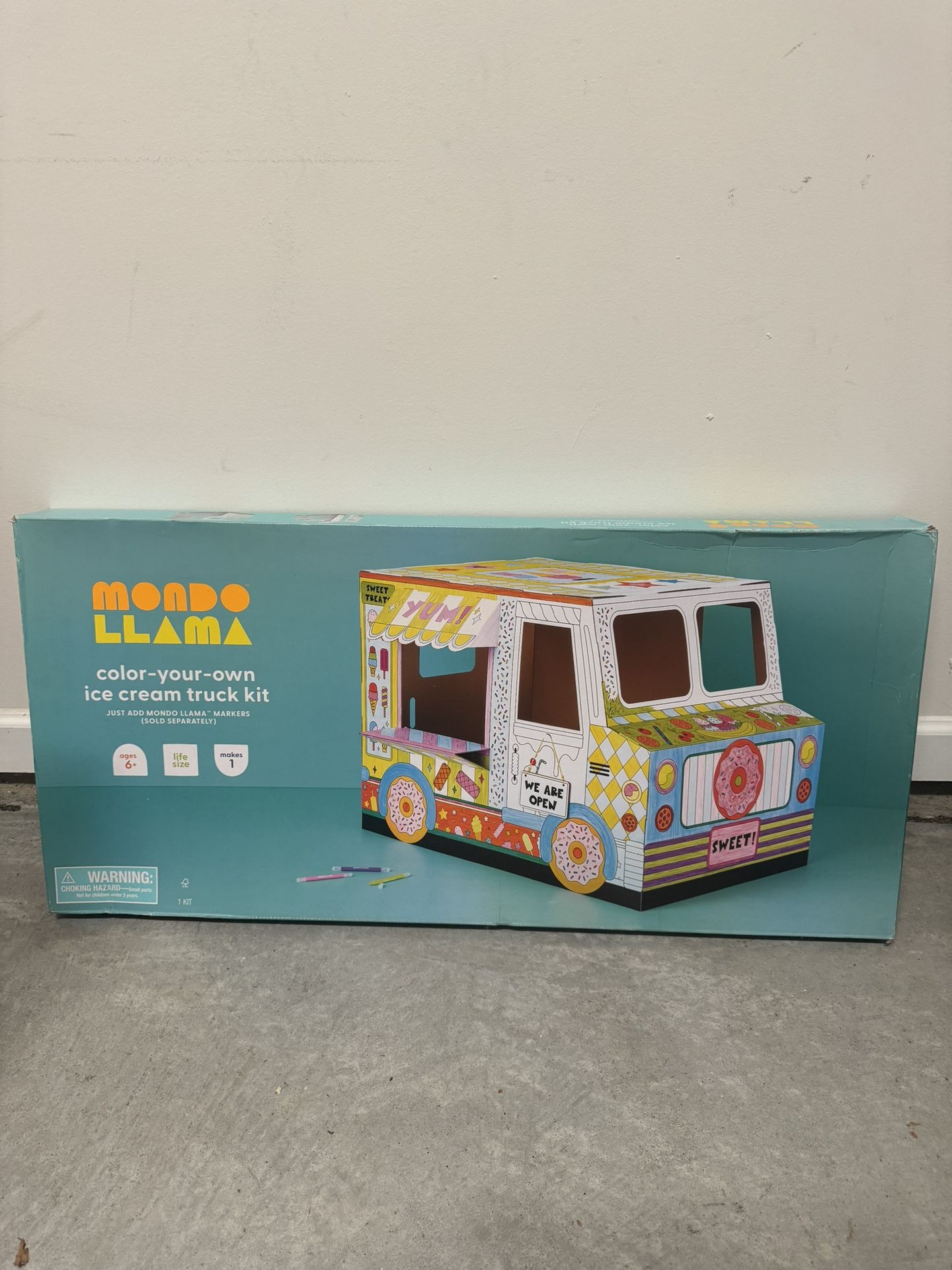 Mondo Llama: Color Your Own Ice Cream Truck DIY Art Kit
