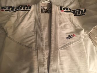 White Tatami Gi F4