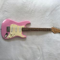 Squier Mini Stratocaster Electric Guitar Pink