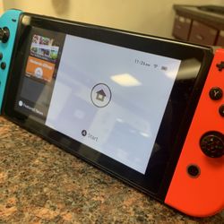 Nintendo Switch 