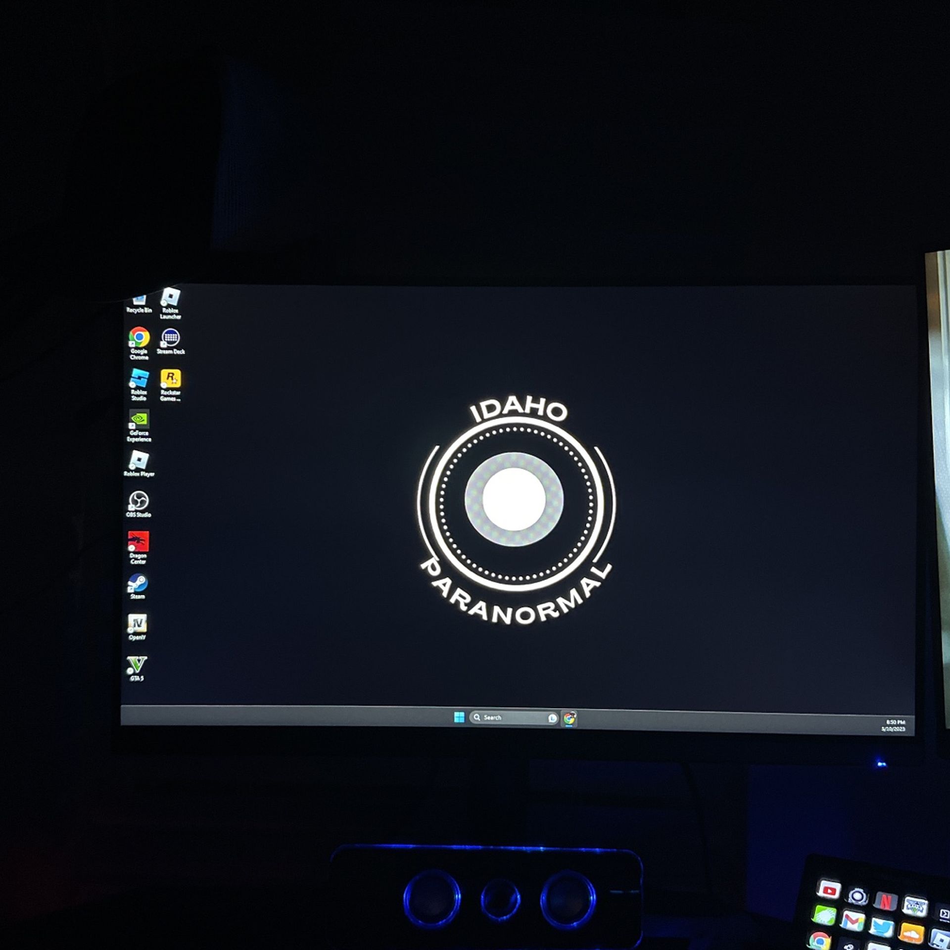 2 1080p Viewsonic Monitors 