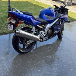 Honda CVR 600F4i
