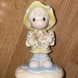 Precious Moments Figurine “I’ll Be Your Shelter In The Storm”