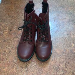 Low Boots 