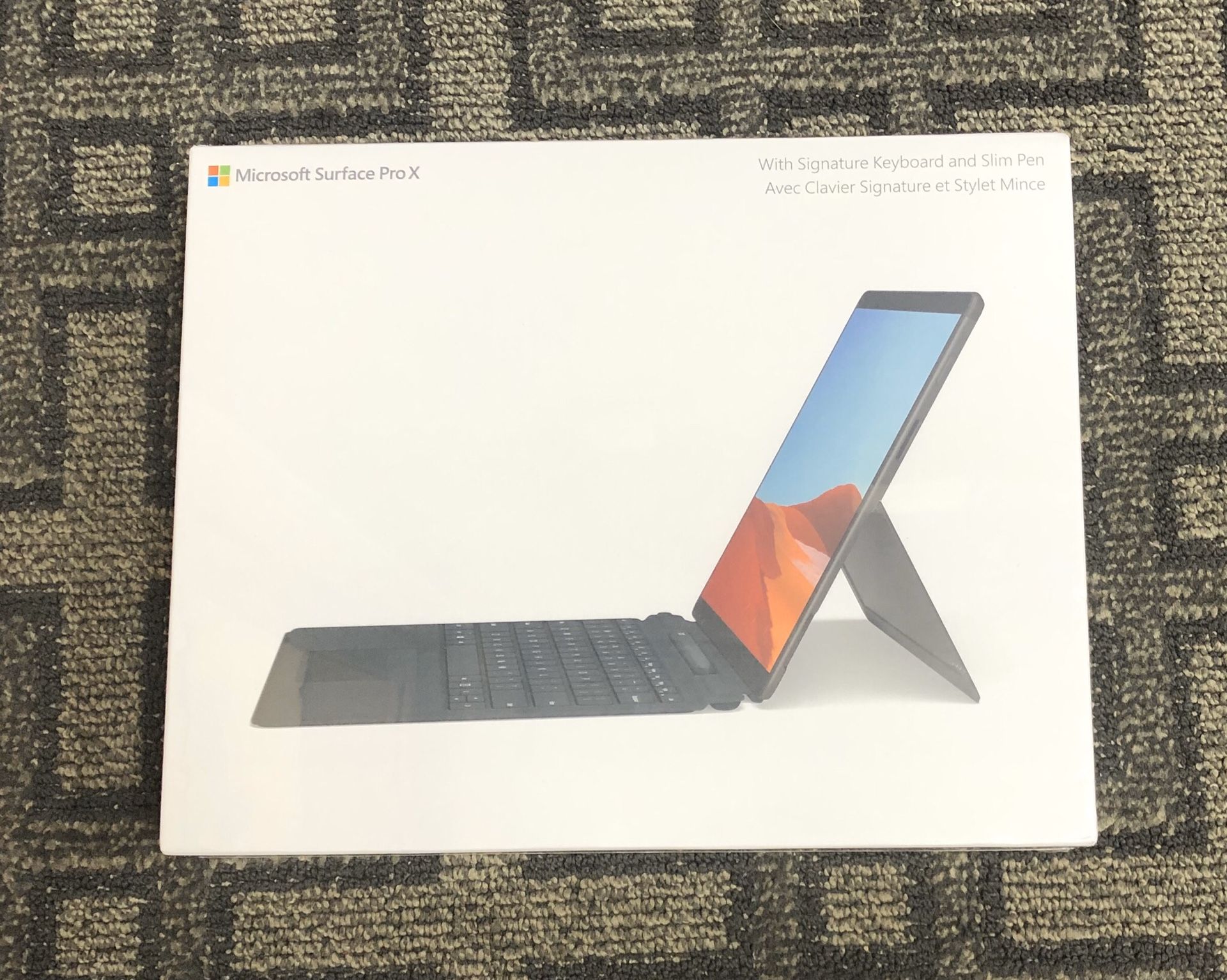 Brandnew Surface Pro X 13”