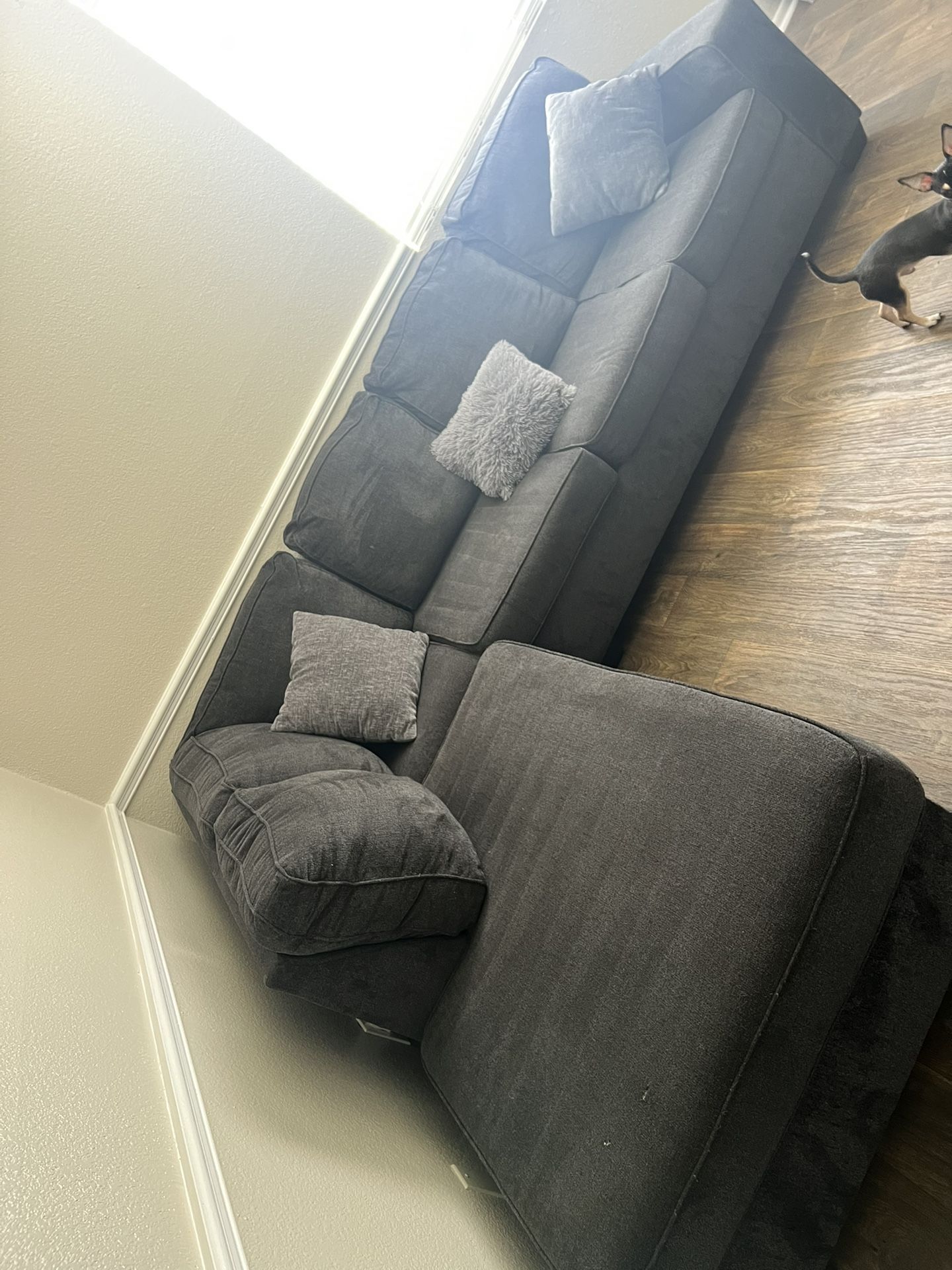 Gray Sectional Couch CAN DELIVER 🚚