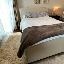 Queen Size Bed