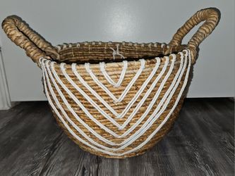 Beautiful Woven Storage Basket | Plant Basket | Laundry Basket