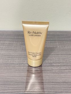 Estee Lauder Re-Nutriv Rich Foam Cleanser travel size 1oz(30ml)