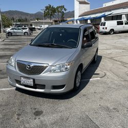 2006 Mazda MPV