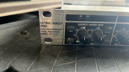 Behringer ultra-voice pro