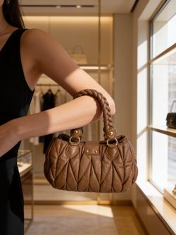Handbag