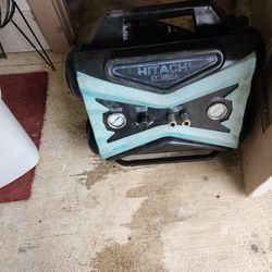 Hitachi Dual Air Twin Stacked 4 Gallon Air Compressor 