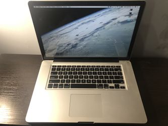 Apple MacBook Pro Laptop - core i7 2.2 Ghz 16GB RAM 250 SSD