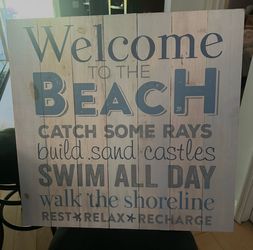 Wooden 24x24 Welcome To The Beach Sign