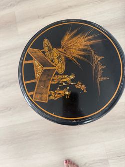 Black Lacquer Round Tin with Gold Design