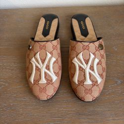 Gucci slides